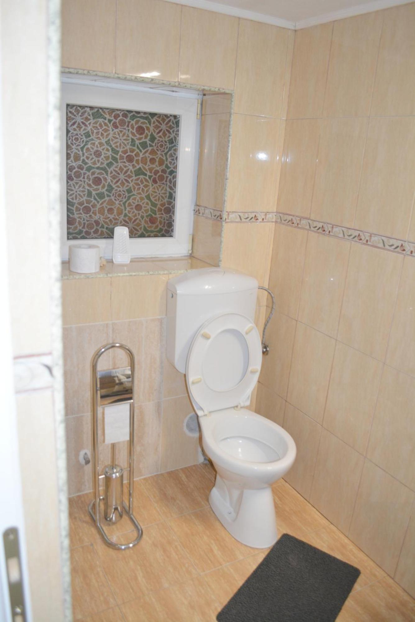 Отель Colina Restaurant & Events Бистрица Экстерьер фото